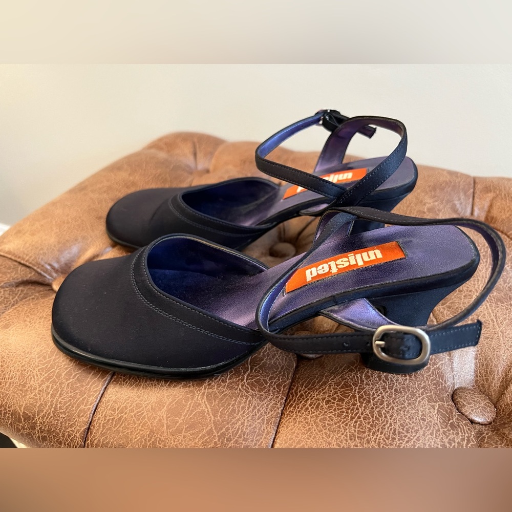 Vintage Y2K Unlisted Satin Mary Jane Chunky Heel Shoes Size 6